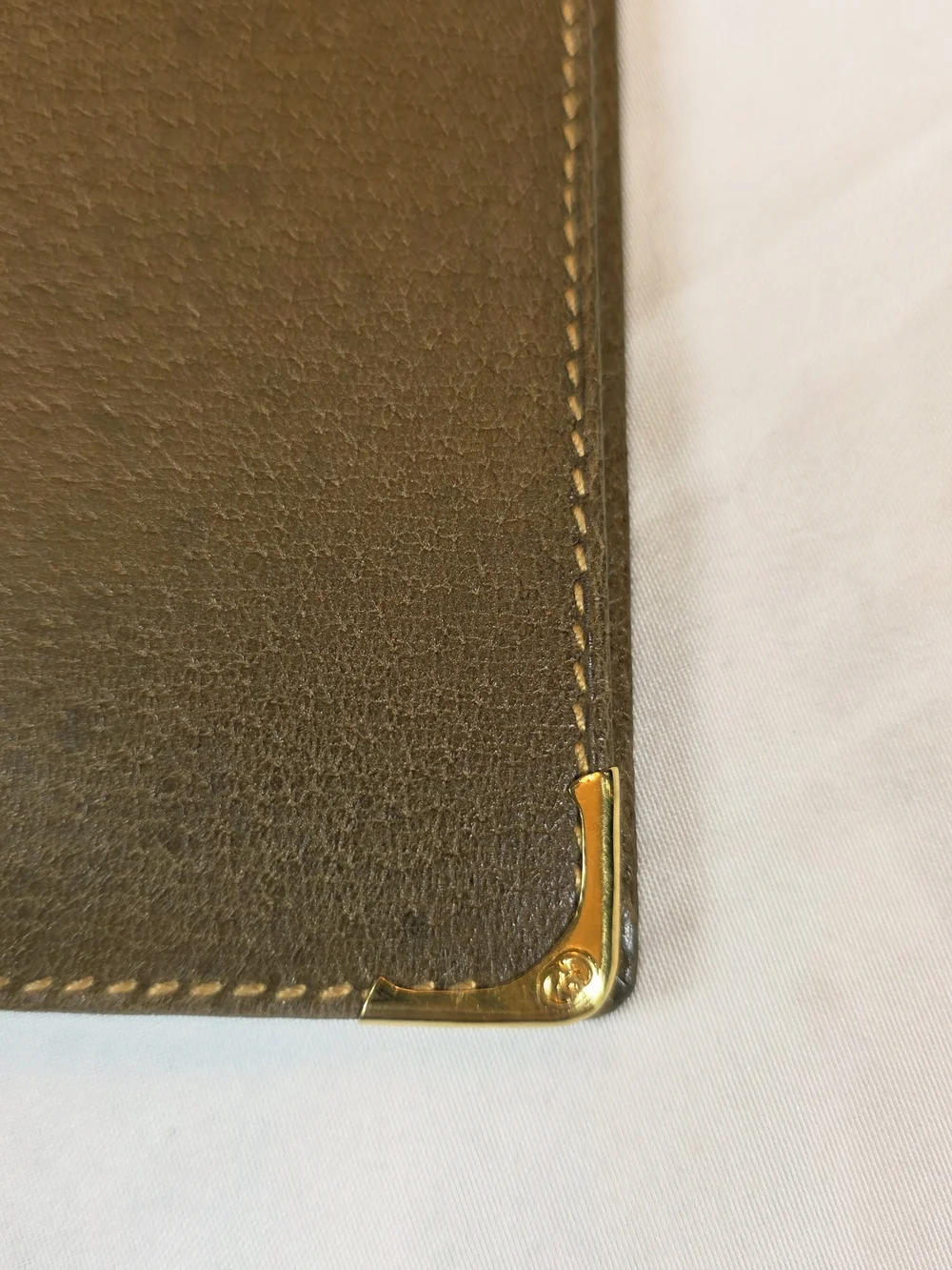 Vintage Gucci Brown Long Leather Wallet with Gold Corner Hardware. Unisex.